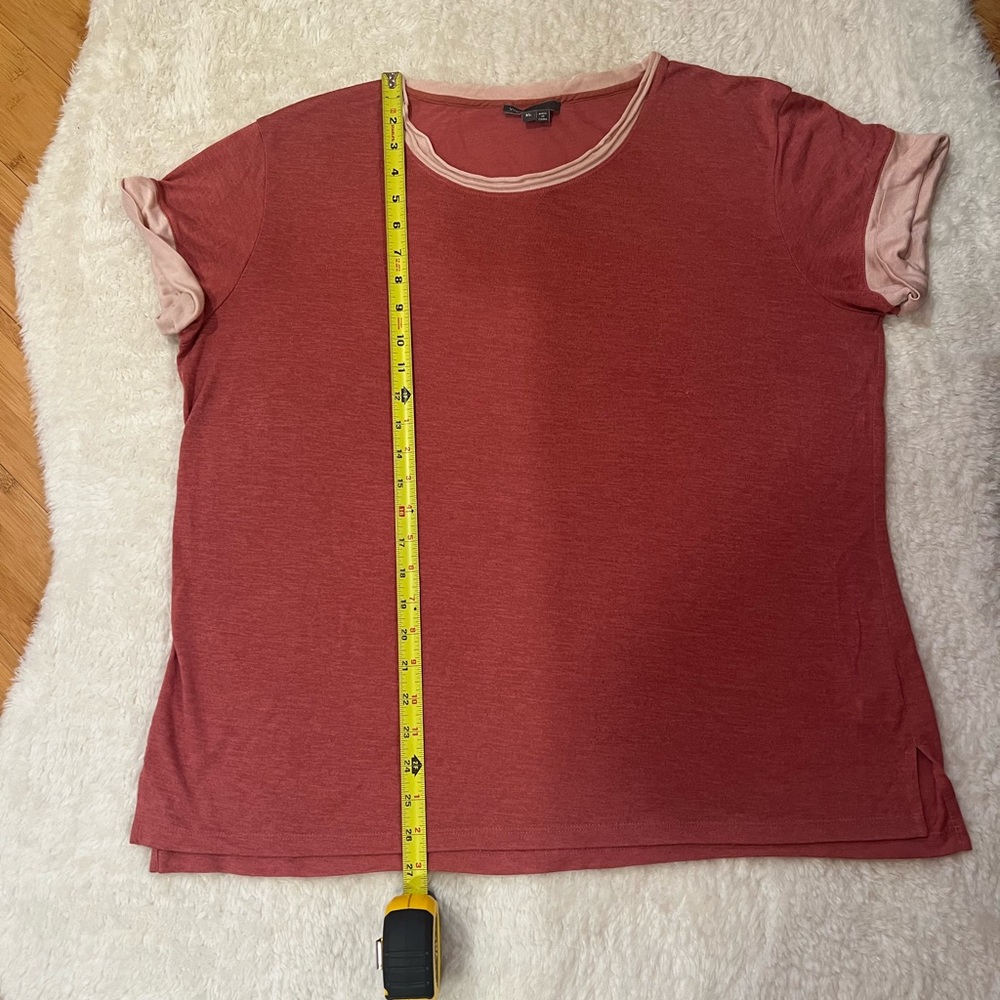 Vince t-shirt. - Picture 6 of 6